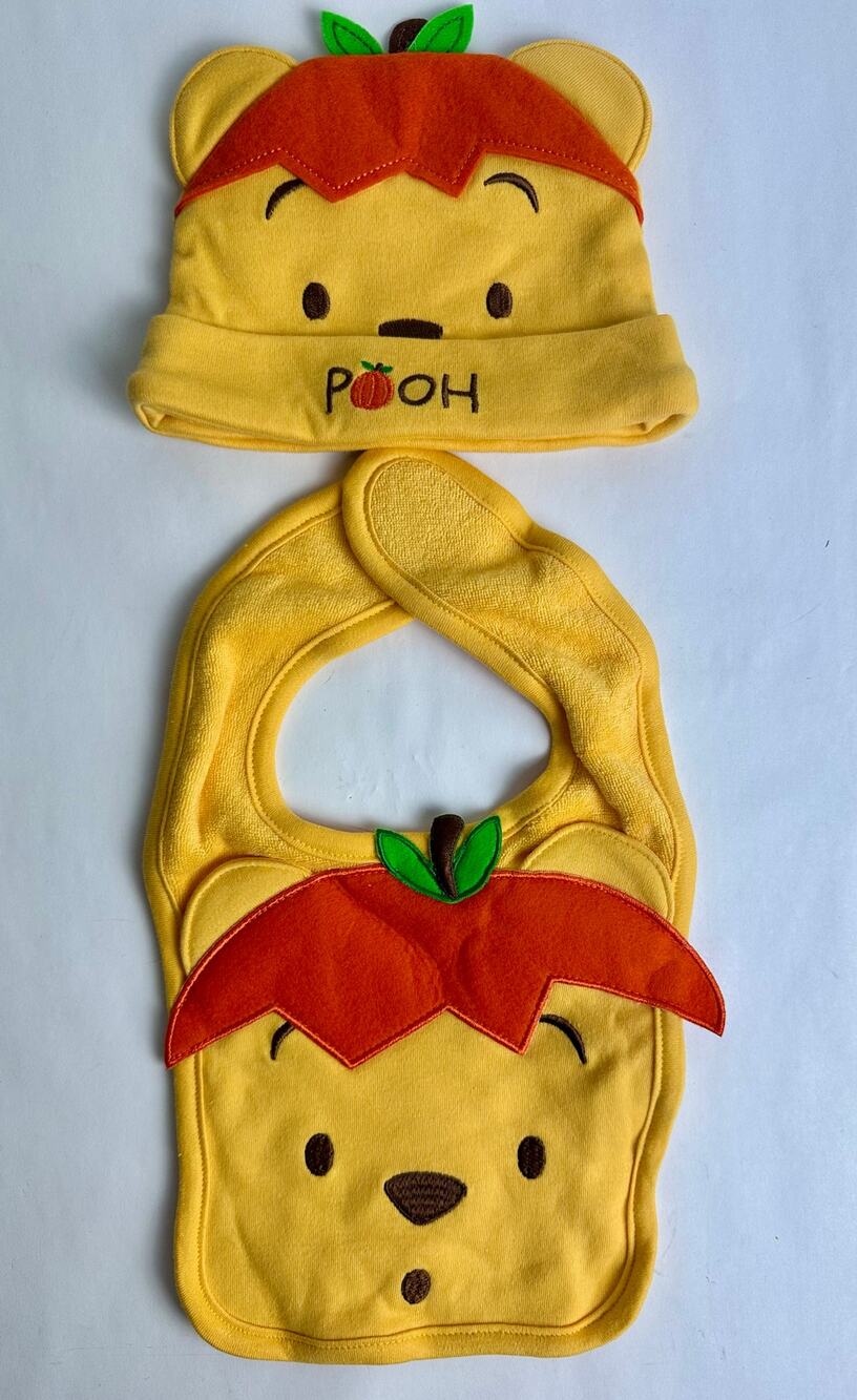 VTG 90s Y2K Winnie the Pooh Halloween Hat Bib Set 0-3M NWOT Disney Baby Pumpkin